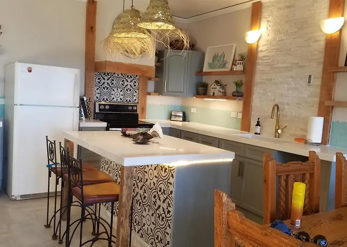 Apartamento Costa Azul Oceanfront Wviews, Surf, Swimmable